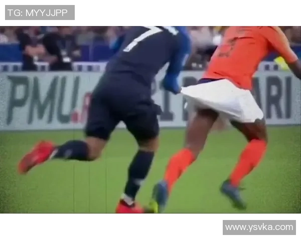 足球明星孩子搞笑沙雕时刻 父母遗传天赋还是基因搞笑暴露